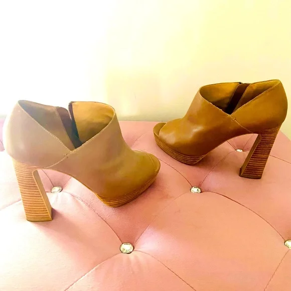 Kenneth Cole New York vintage 2000s leather high heel booties, 9 1/2 - Picture 3 of 6